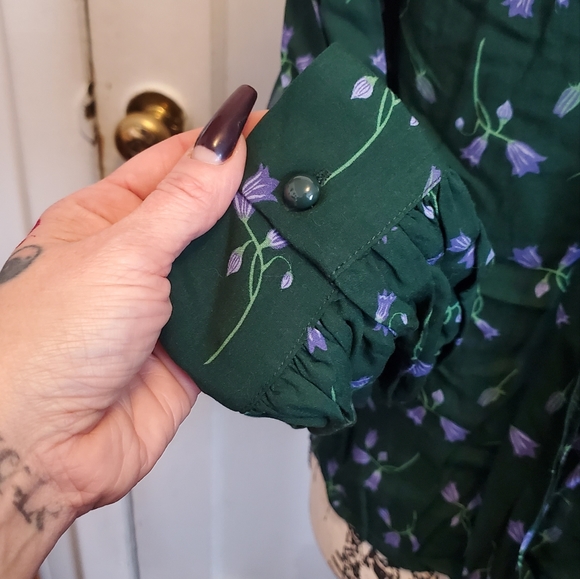 NWT Modcloth x Collectif Oakly Fall Floral Blouse - Picture 3 of 5